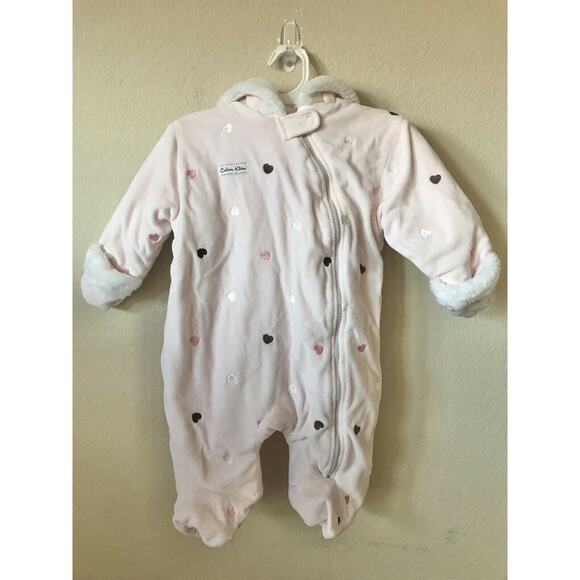 Calvin Klein Hearts Plush Hooded Sleeper Winter Pram Baby Girl Size 6/9 Months - Picture 1 of 3